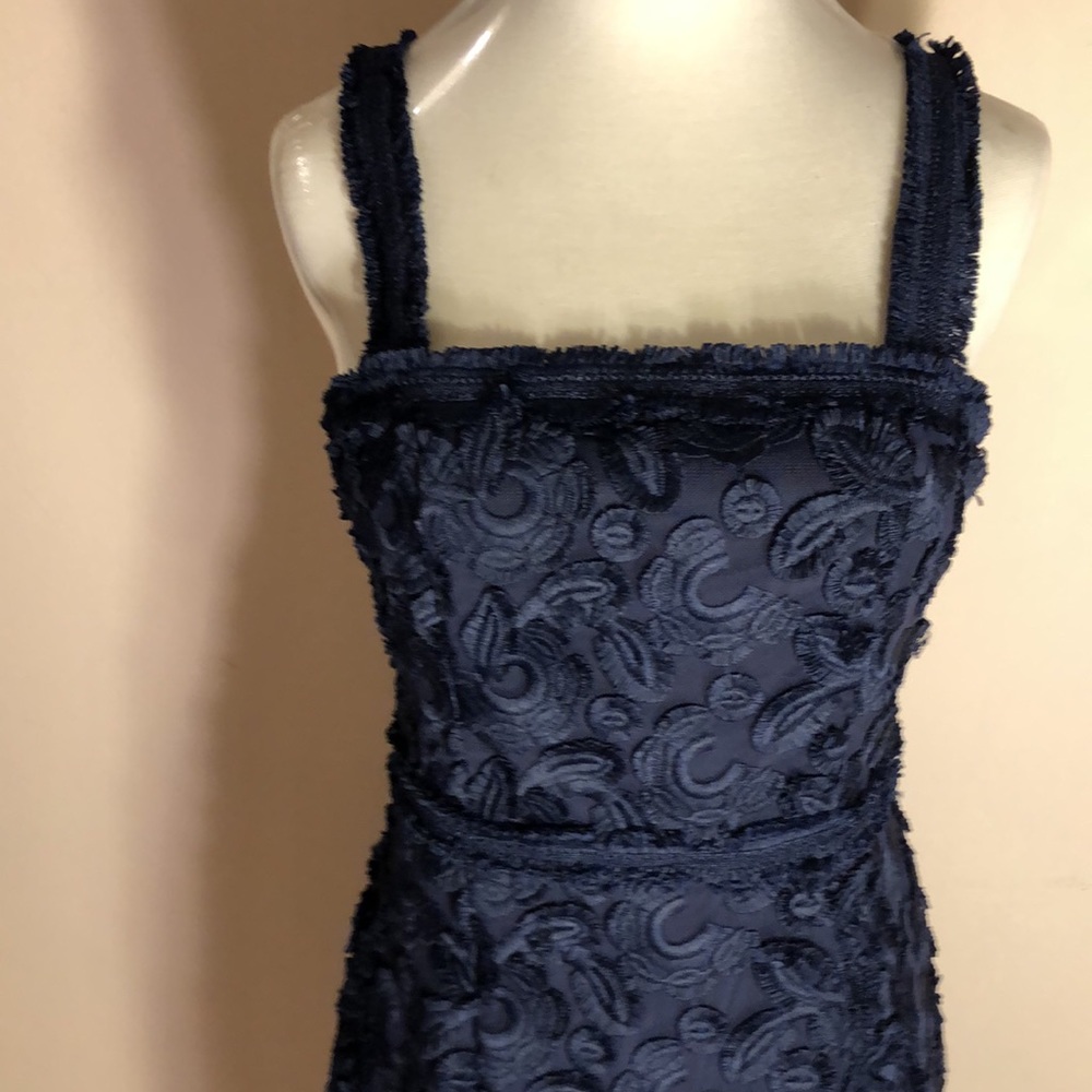 Dress - Picture 2 of 7